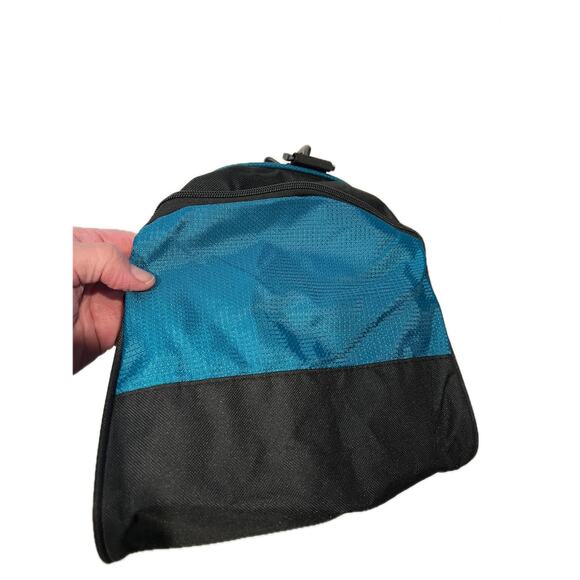 Protege 22-inch Small Sport Duffel Bag for Travel, Aqua - Picture 5 of 6